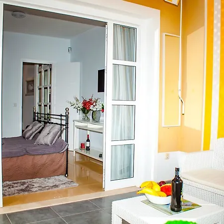 Cozy In San Eugenio Apartamento