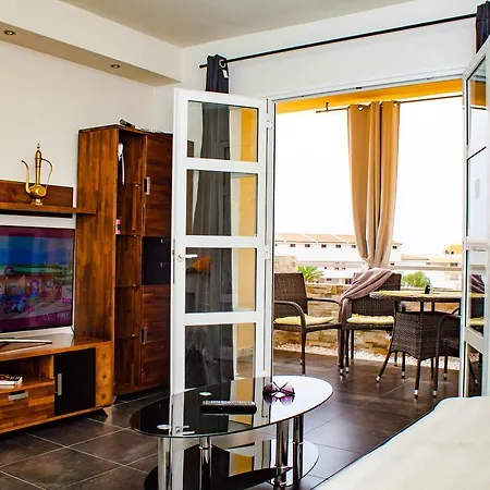 Cozy In San Eugenio 阿德耶