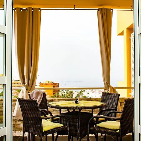 Cozy In San Eugenio * 阿德耶